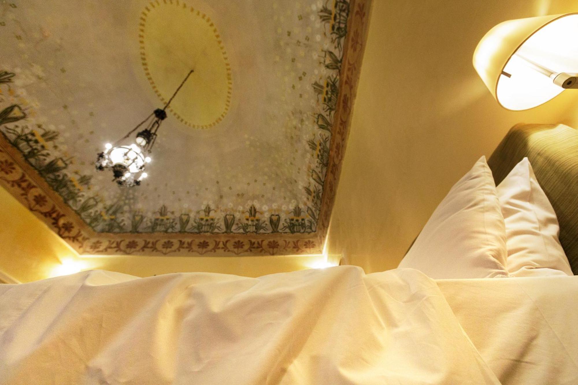 Hotel Palazzo Papaleo Otranto Bagian luar foto